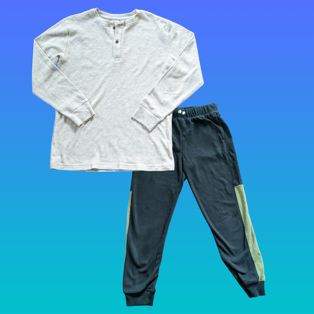 Boys Thermal Henley Top  and Fleece Jogger Pant Bundle